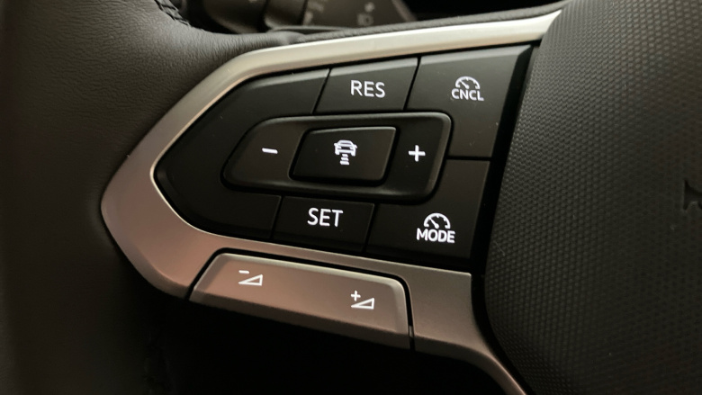 Volkswagen Tiguan 1.5 eTSI Life 5dr DSG Petrol Estate